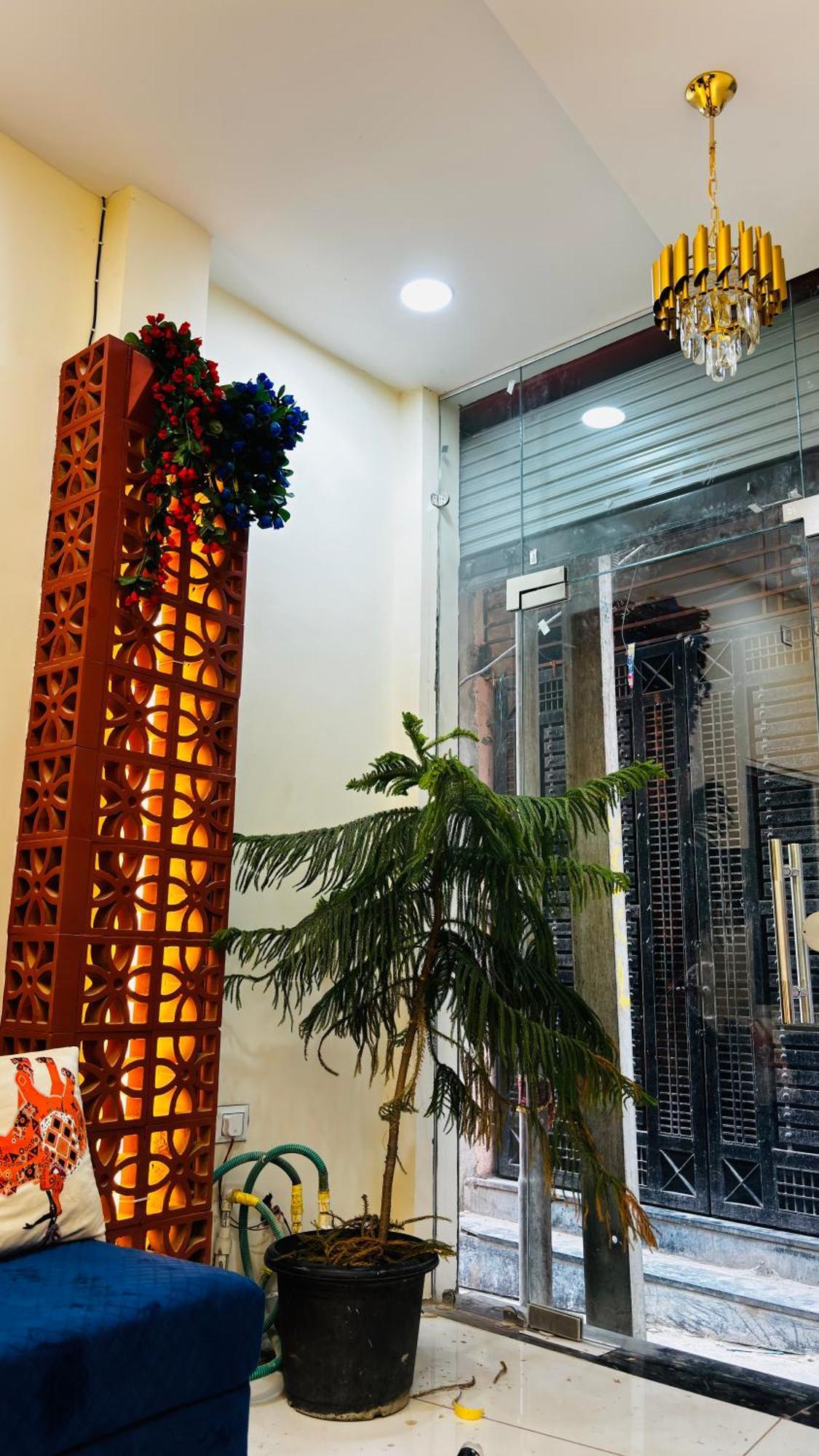 Hotel Shreenidhi Comfort Stay อุจเจน ภายนอก รูปภาพ